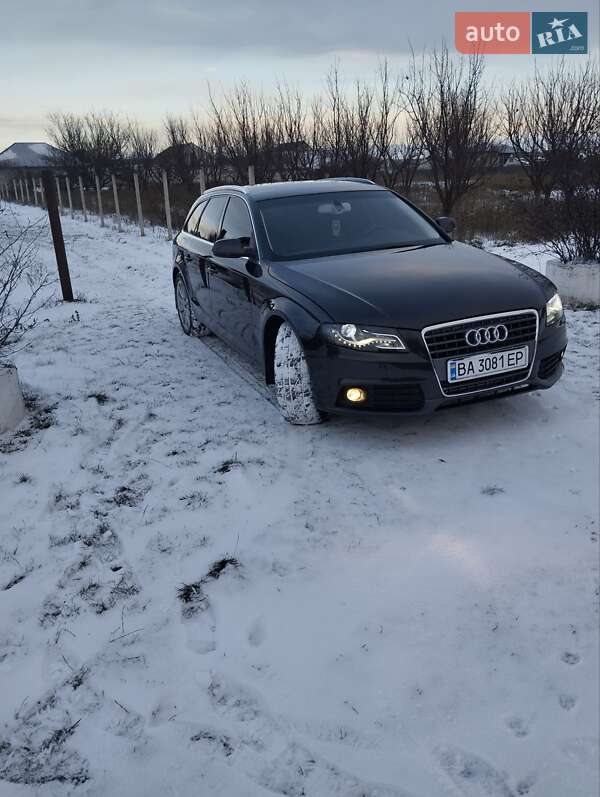 Универсал Audi A4 2010 в Умани