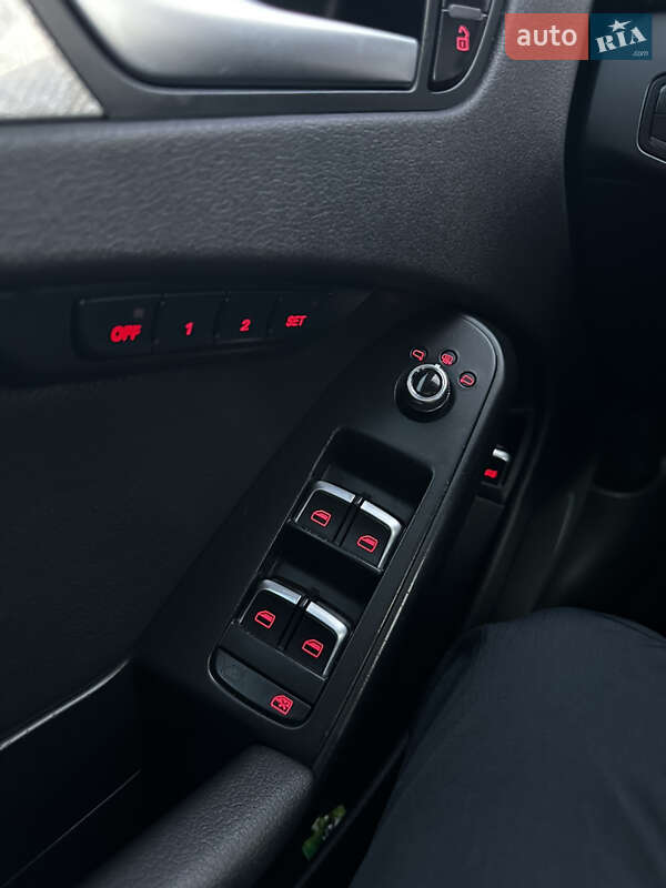 Седан Audi A4 2012 в Киеве фото 16 Седан Audi A4 2012 в Киеве