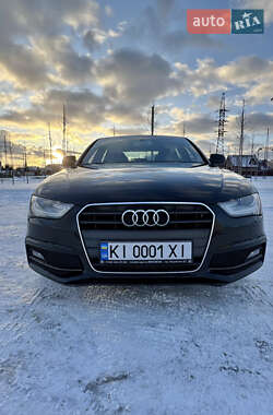 Седан Audi A4 2012 в Ирпене