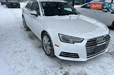 Седан Audi A4 2016 в Киеве