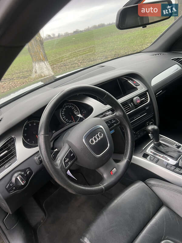 Универсал Audi A4 2010 в Луцке
