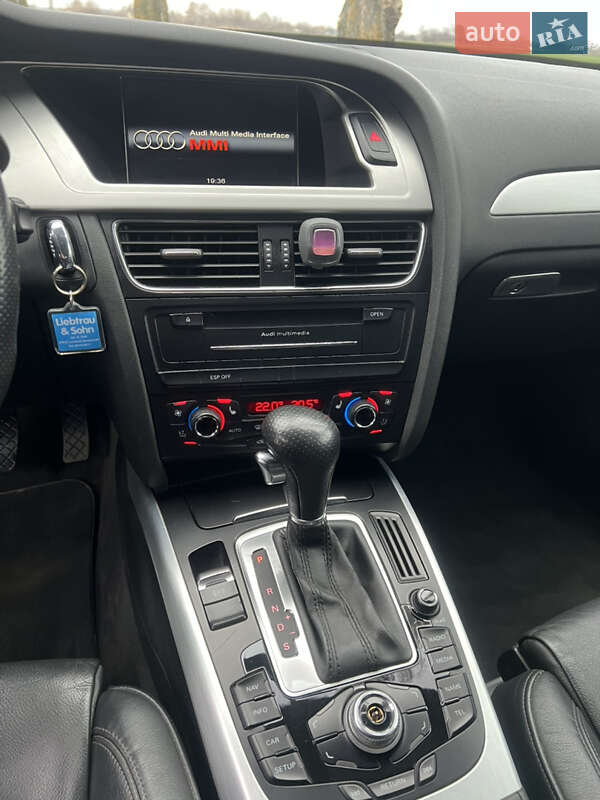 Универсал Audi A4 2010 в Луцке