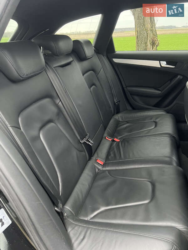 Универсал Audi A4 2010 в Луцке