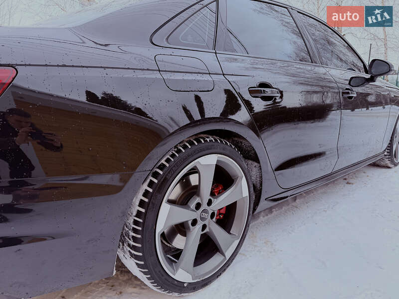 Седан Audi A4 2024 в Киеве