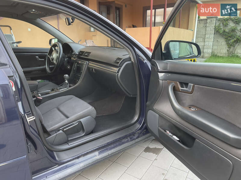 Універсал Audi A4 2003 в Ужгороді