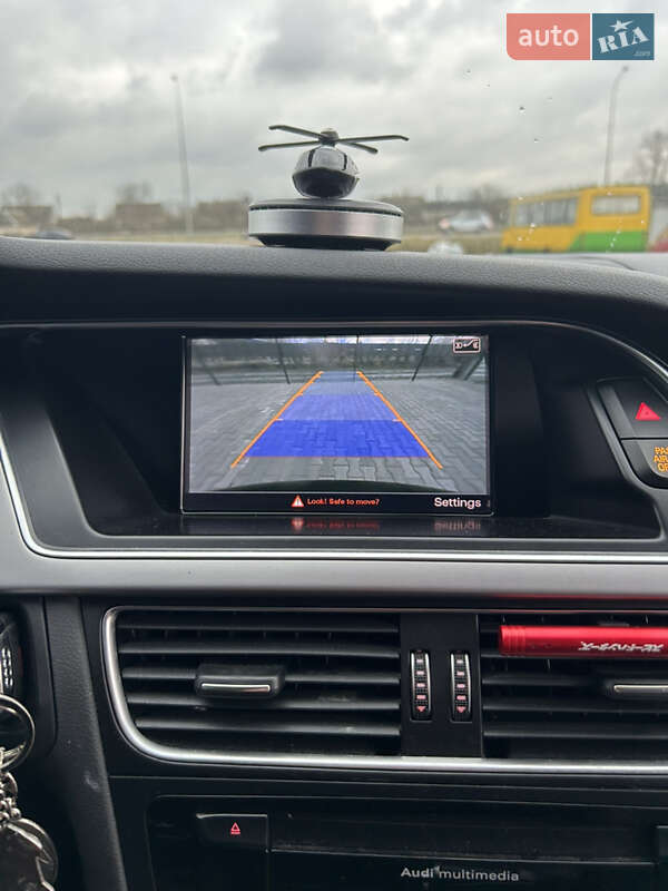 Седан Audi A4 2014 в Бродах