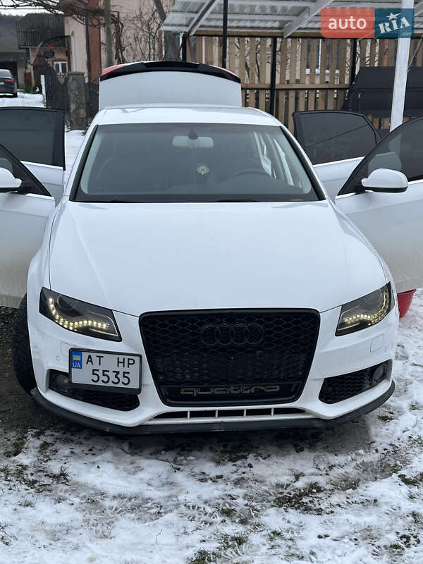 Седан Audi A4 2011 в Галичі