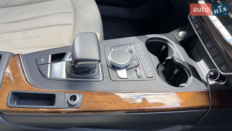 Седан Audi A4 2016 в Києві