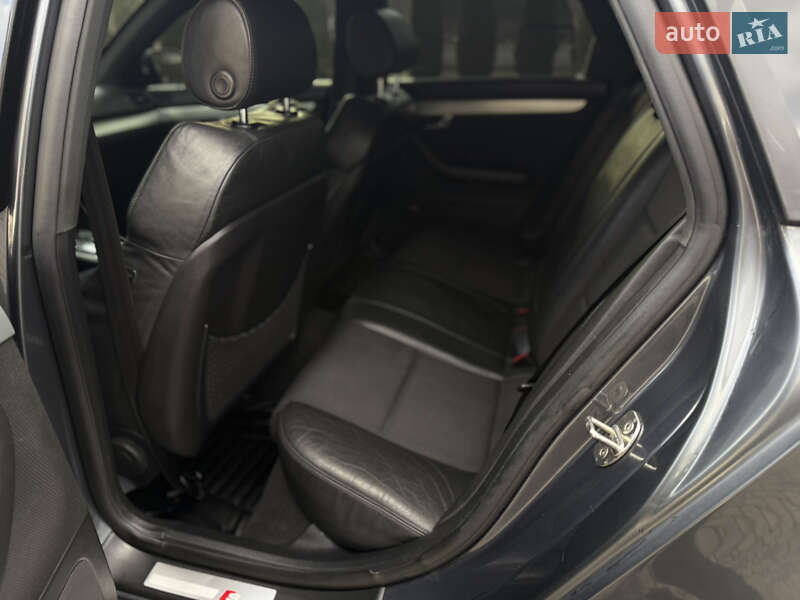 Універсал Audi A4 2004 в Чернівцях фото 19 Універсал Audi A4 2004 в Чернівцях