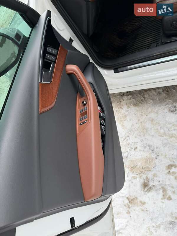 Седан Audi A4 2020 в Броварах