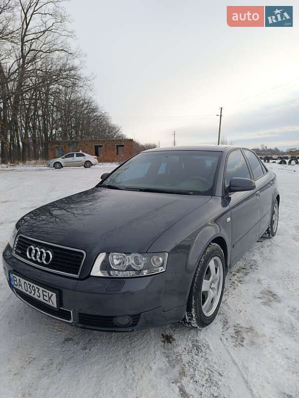 Седан Audi A4 2005 в Умані