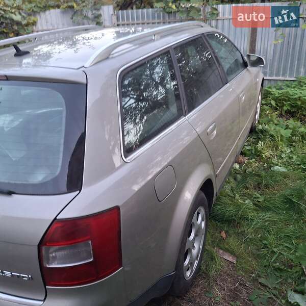 Універсал Audi A4 2002 в Пустомитах