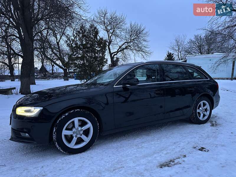 Універсал Audi A4 2014 в Лебедині