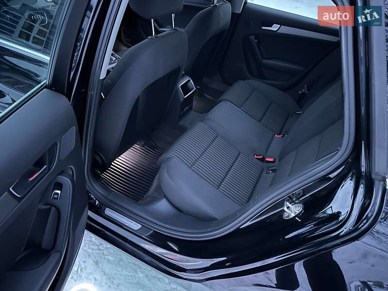 Універсал Audi A4 2014 в Лебедині