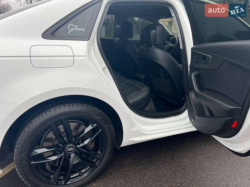 Седан Audi A4 2016 в Каменском