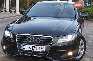 Седан Audi A4 2010 в Миргороді