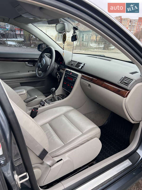 Седан Audi A4 2005 в Калуші