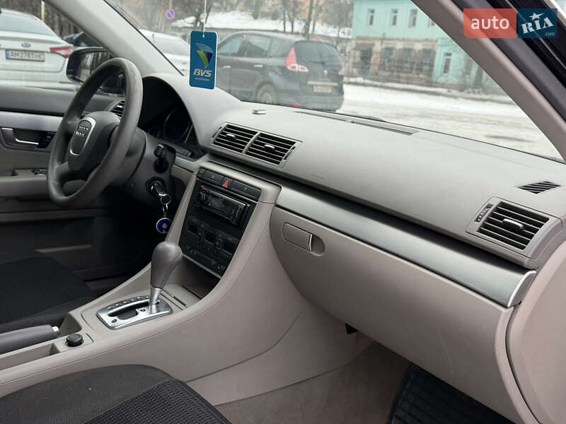 Седан Audi A4 2006 в Полтаве