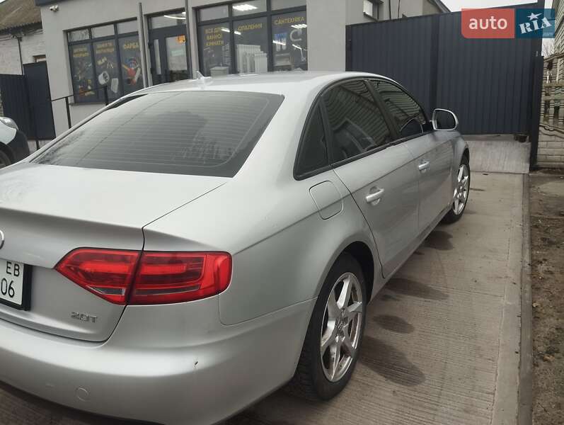 Седан Audi A4 2008 в Пирятине