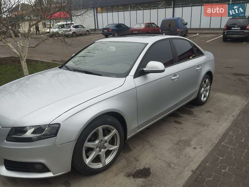 Седан Audi A4 2008 в Пирятине
