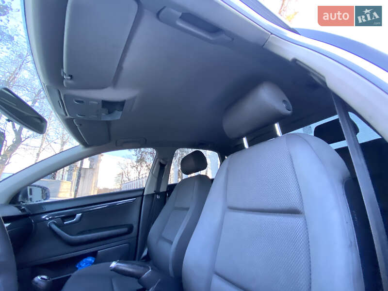 Седан Audi A4 2004 в Тернополе