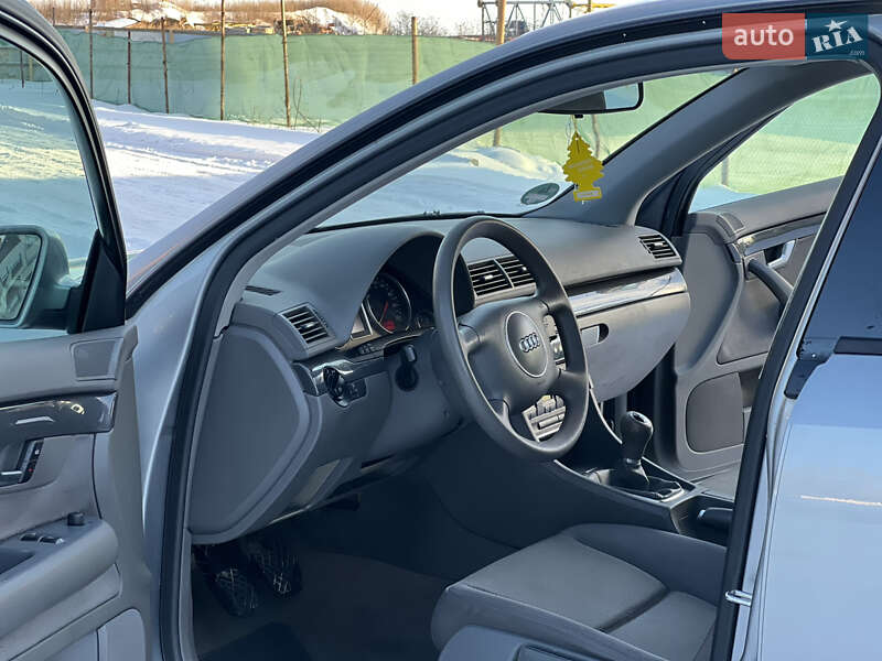 Седан Audi A4 2002 в Тернополі