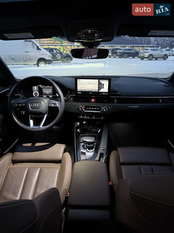 Седан Audi A4 2020 в Киеве