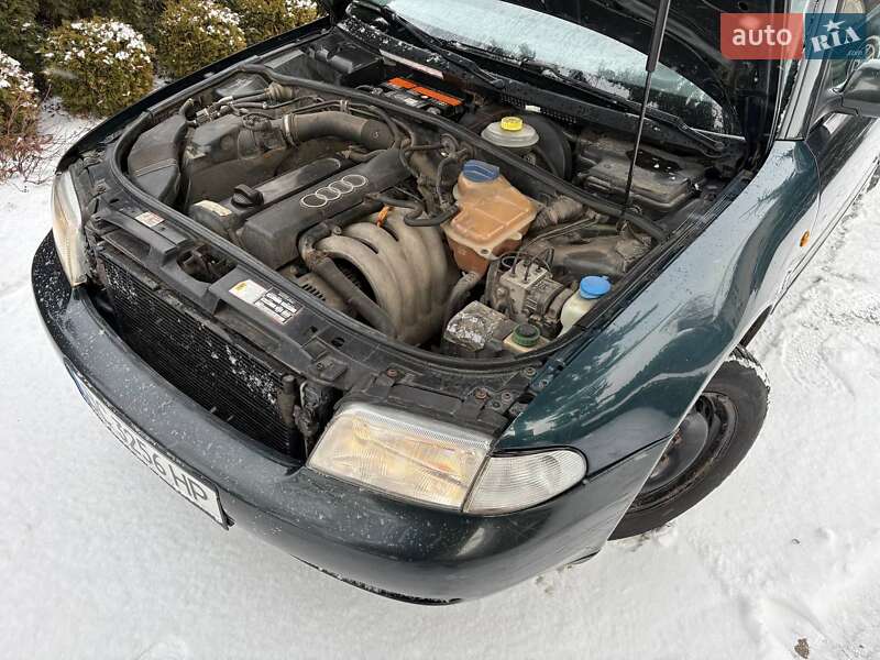 Седан Audi A4 1997 в Городке фото 14 Седан Audi A4 1997 в Городке