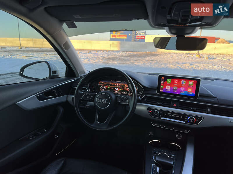 Седан Audi A4 2017 в Львове