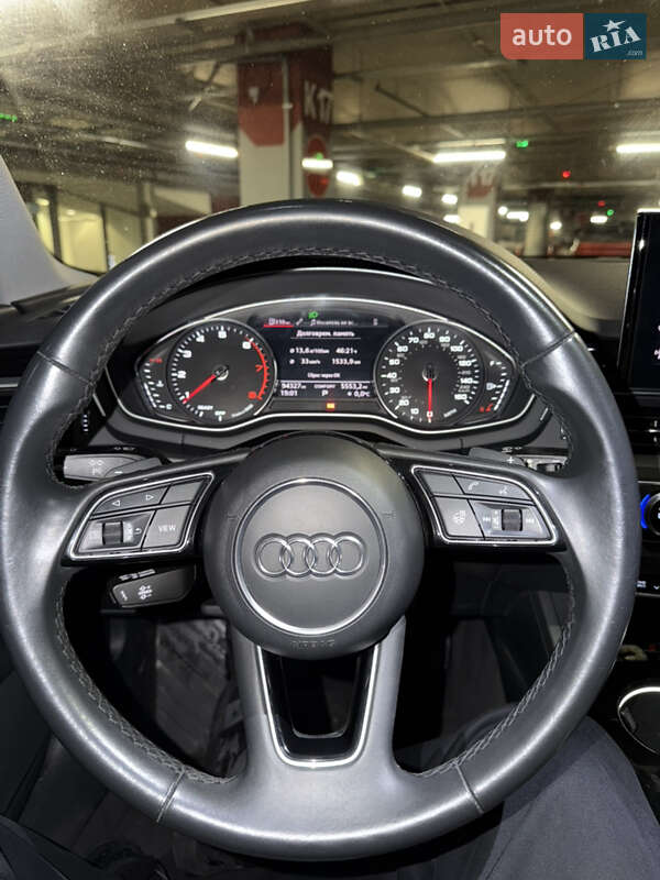 Седан Audi A4 2020 в Харькове