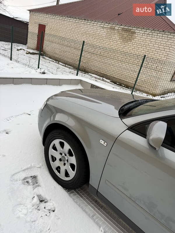 Седан Audi A4 2002 в Чугуєві фото 5 Седан Audi A4 2002 в Чугуєві