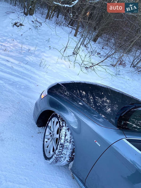 Седан Audi A4 2013 в Броварах