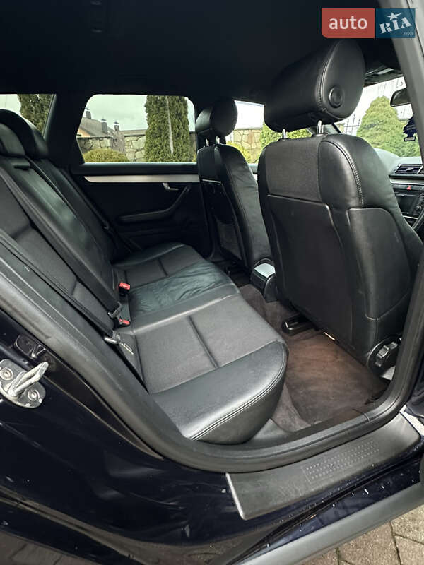 Универсал Audi A4 2004 в Сарнах