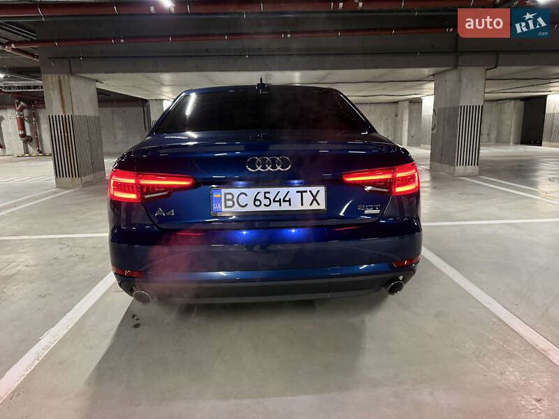 Седан Audi A4 2017 в Львове