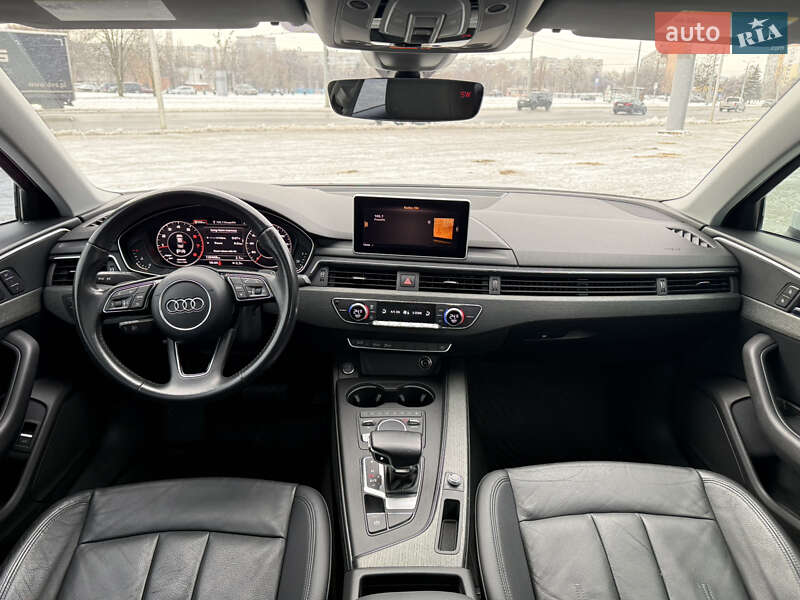 Седан Audi A4 2016 в Харкові