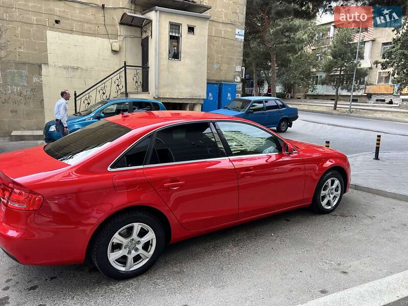 Седан Audi A4 2010 в Киеве