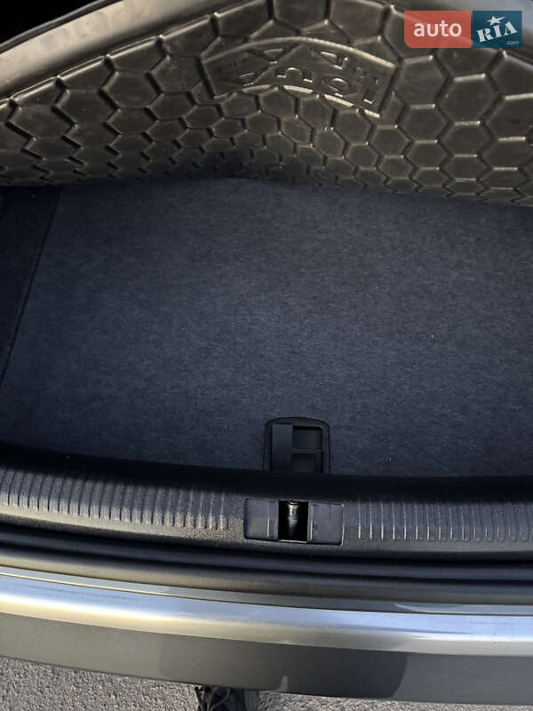 Седан Audi A4 2007 в Умани