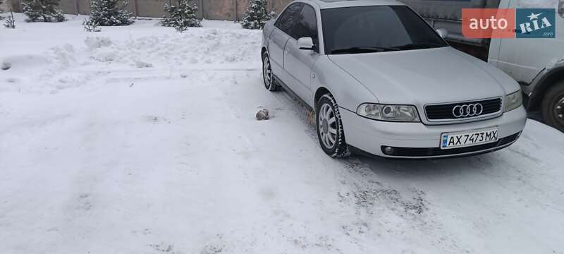 Седан Audi A4 2000 в Полтаві