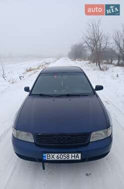 Седан Audi A4 1995 в Баре