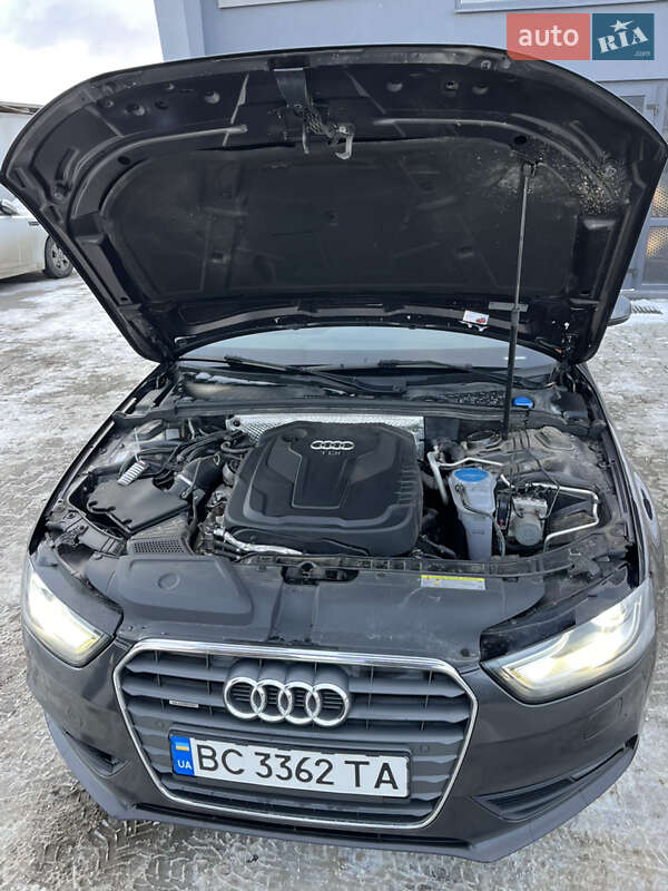 Универсал Audi A4 2014 в Львове