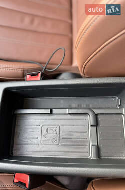 Седан Audi A4 2021 в Киеве