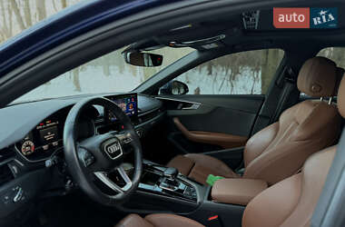 Седан Audi A4 2021 в Киеве