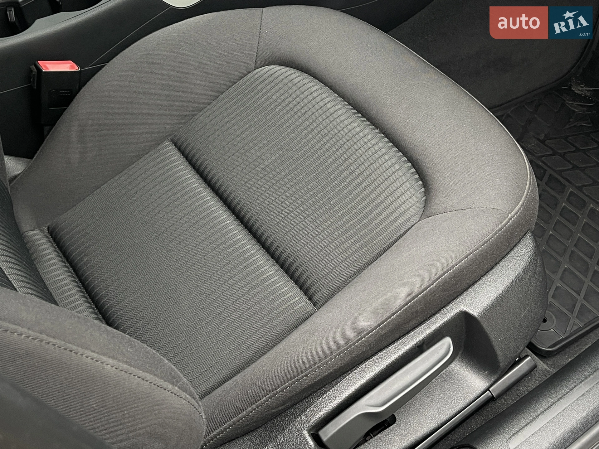 2015 Audi A4 - мініатюра 31