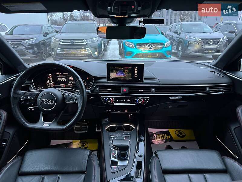 Седан Audi A4 2017 в Івано-Франківську
