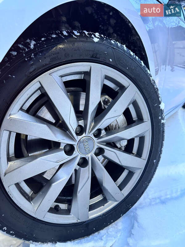 Седан Audi A4 2016 в Києві фото 7 Седан Audi A4 2016 в Києві