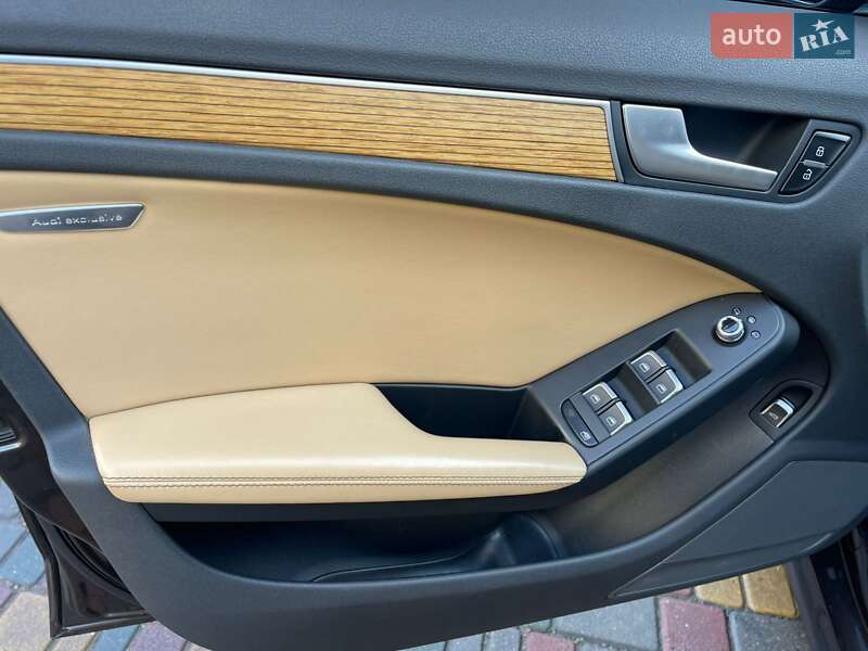 Седан Audi A4 2013 в Одессе