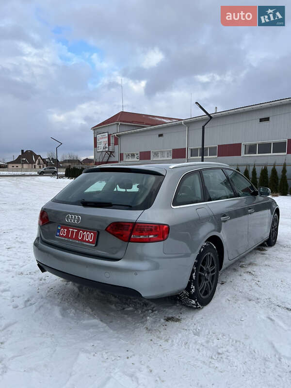 Універсал Audi A4 2010 в Луцьку