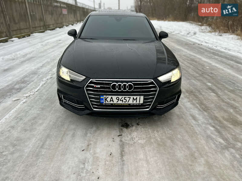 Седан Audi A4 2017 в Киеве