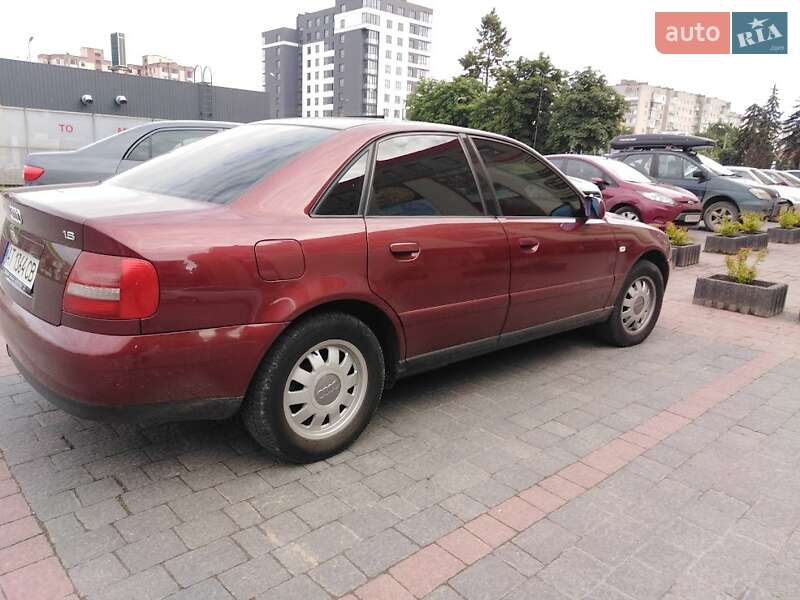 Седан Audi A4 1999 в Ивано-Франковске