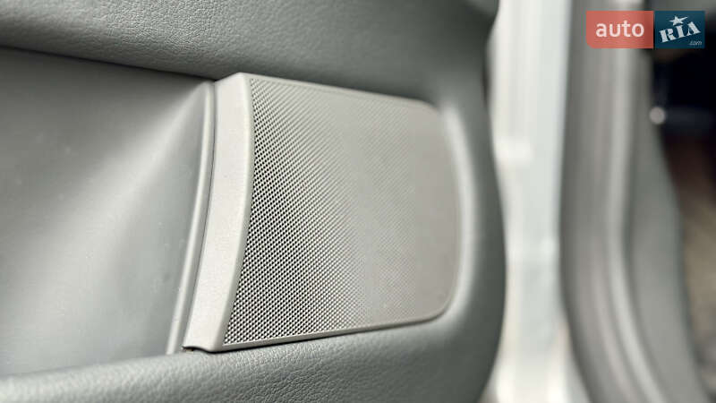 Седан Audi A4 2000 в Виннице